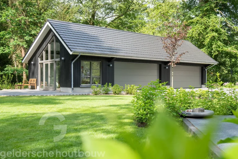 Prefab bijgebouw