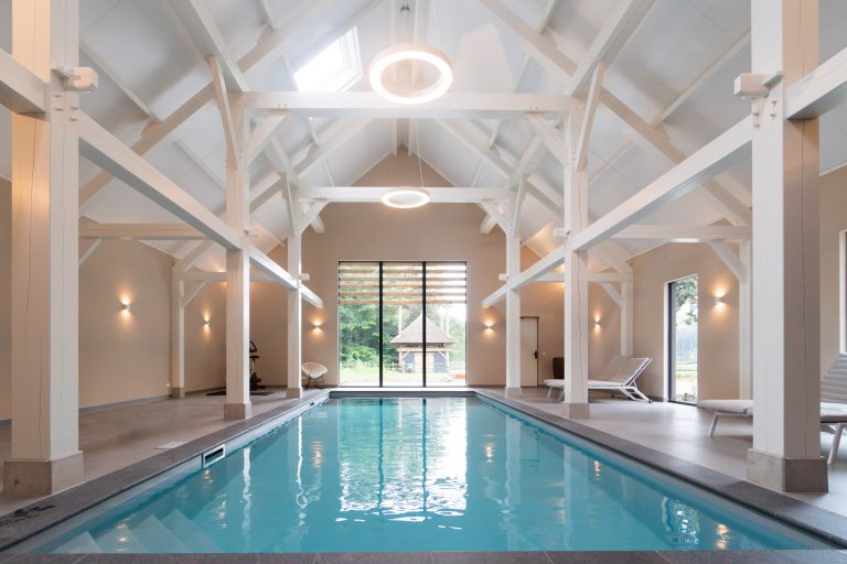 Houten poolhouse