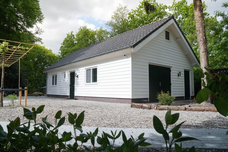 Prefab bijgebouw in uw favoriete kleur