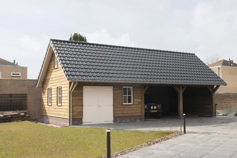 Dubbele carport van hout