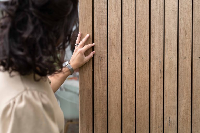 Houten tuinschuur in uw favoriete kleur