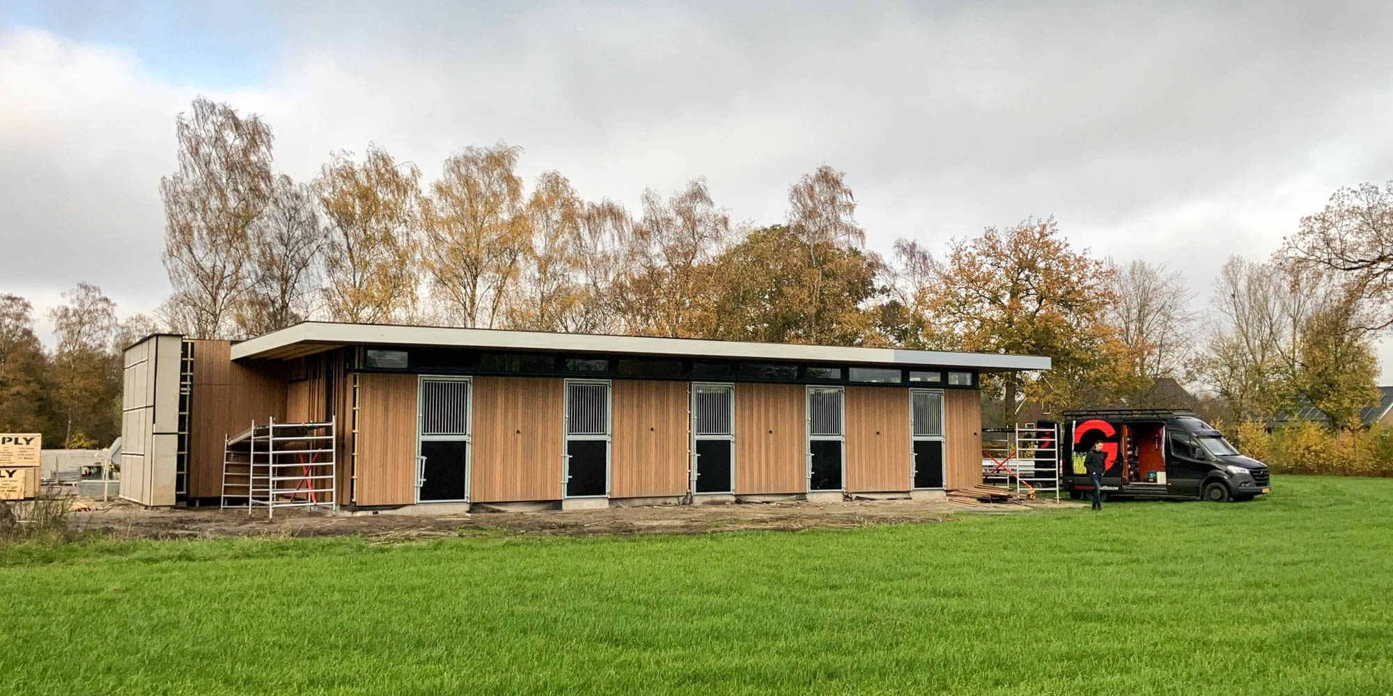 paardenstal-van-hout