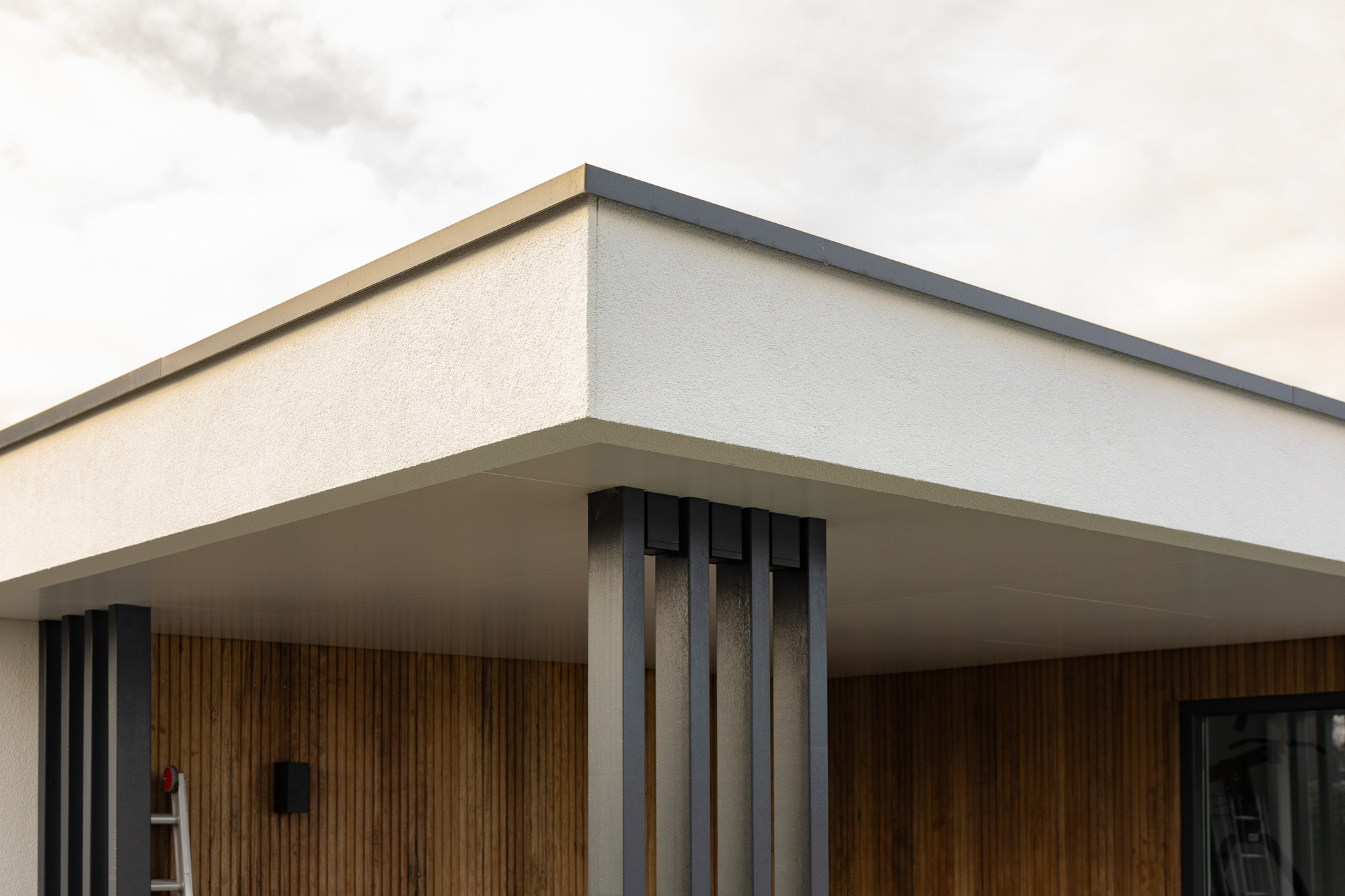 afbeeldingBijgebouw met overkapping Dronten