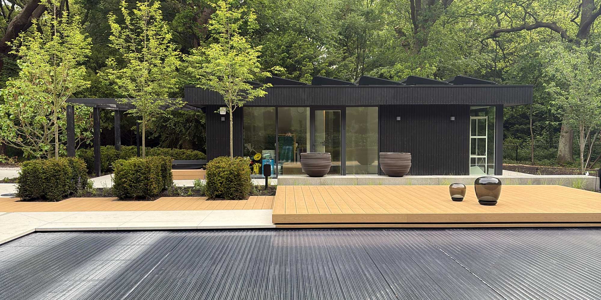 houten-tuinkantoor-poolhouse